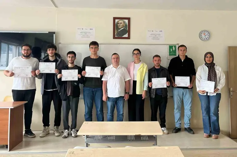 Medikal sanayide dijital dönüşüm: CAD/CAM eğitimi tamamlandı

