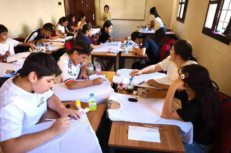 Melikgazi’nin İngilizce Yaz Kampı başarıyla sona erdi
