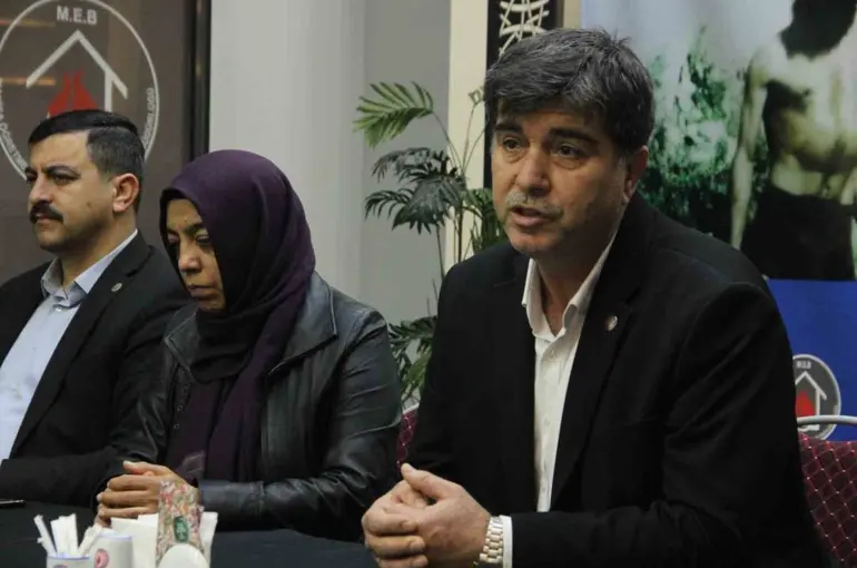 Memur Sen’den yasa değişikliği çağrısı
