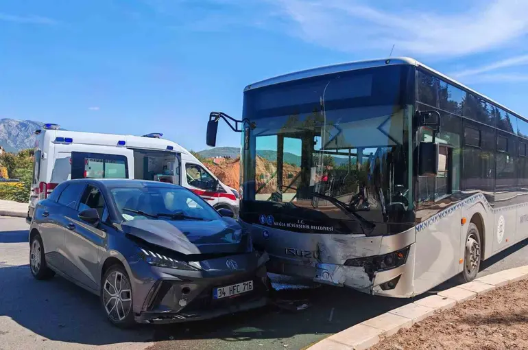 Menteşe’de trafik kazası: 2 yaralı
