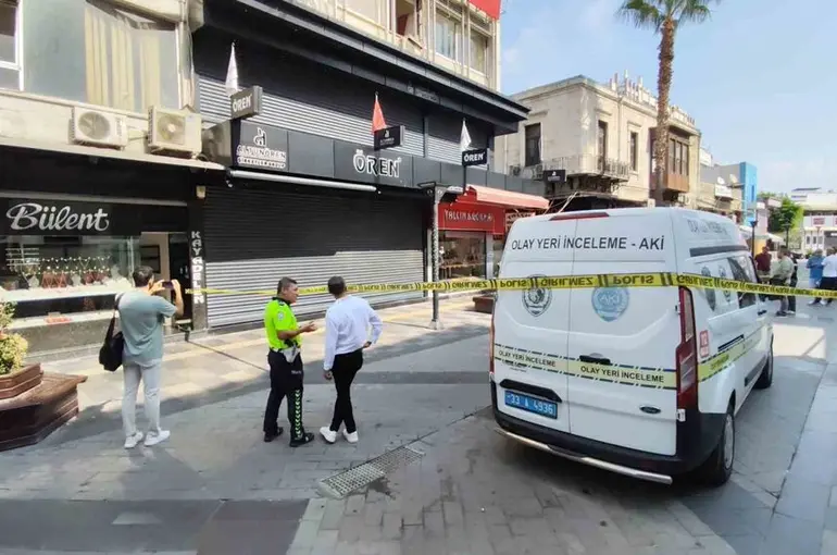 Mersin’de kuyumcu soygunu
