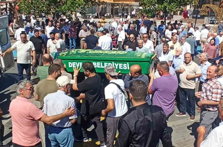 Meryem Bükrü dualarla son yolculuğuna uğurlandı

