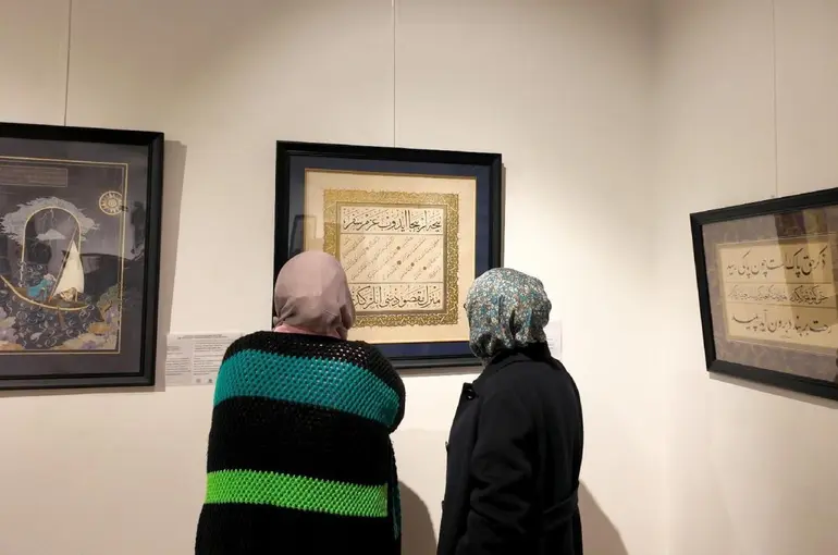 “Mesnevi’den Hikayeler” Sergisi’ne Viyana’da tam not