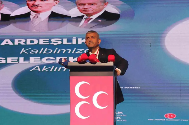 MHP İzmir’de Veysel Şahin güven tazeledi
