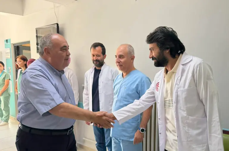 Milletvekilinden aile sağlık merkezinin yeni binasında inceleme
