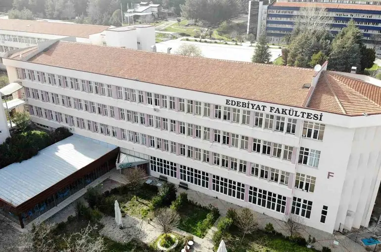 MSKÜ’de TYÇ logolu programlar artıyor
