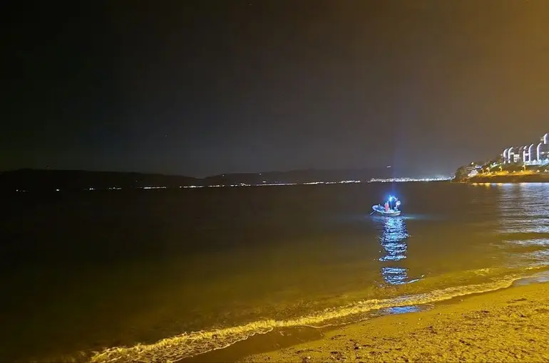 Mudanya’da denizde çığlık seslerini duyan sahile koştu
