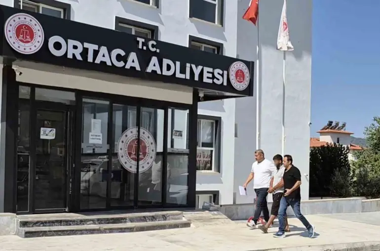 Muğla’daki yangında gözaltına alınan şahıs adli kontrolle serbest bırakıldı
