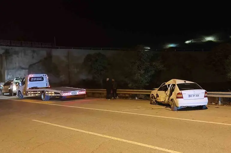 Muş’ta tır ile otomobil çarpıştı: 2 yaralı
