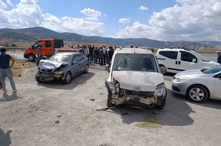 Muş’ta trafik kazası: 2 yaralı

