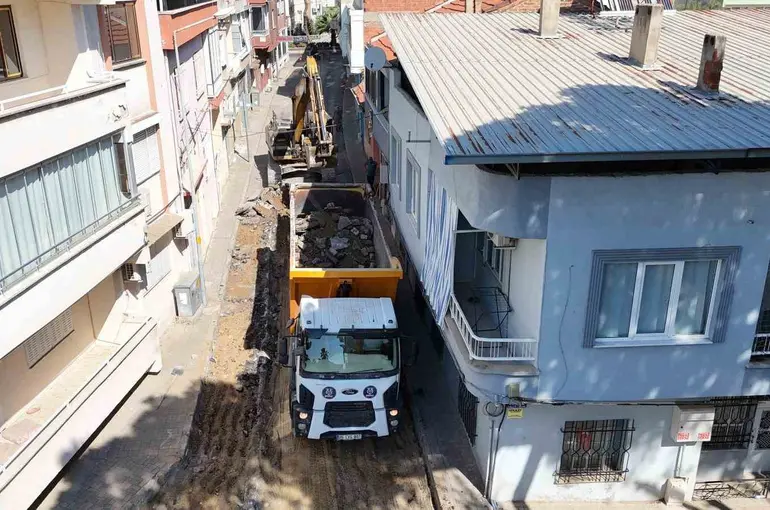 Nazilli’de 25 noktada yol çalışması

