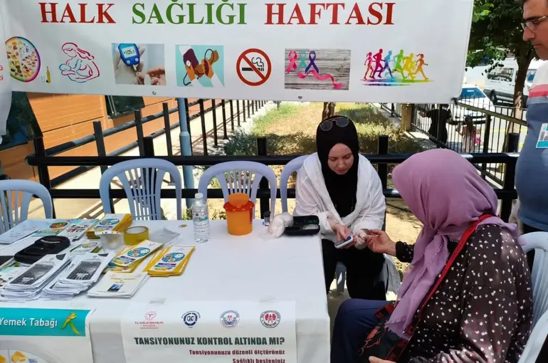 Nazilli’de vatandaşların sağlık karnesi çıkarıldı
