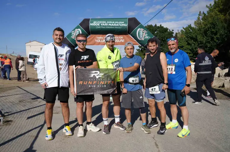 Niğde’de 3. Geleneksel Yarı Maratonu koşuldu
