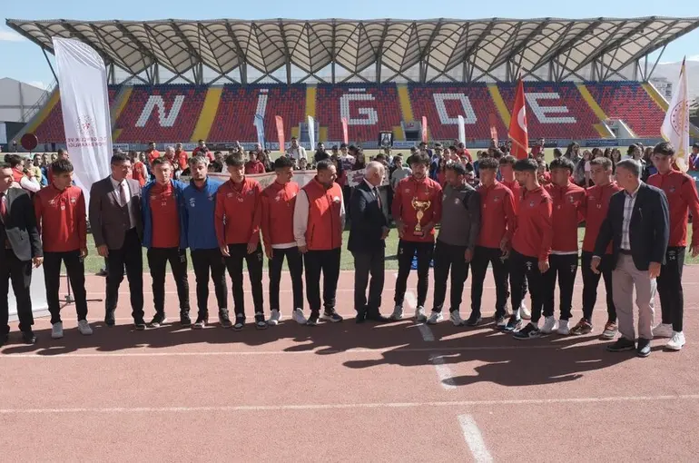 Niğde’de Amatör Spor Haftası kutlamaları başladı
