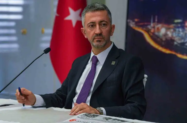 Oflaz, "Kardemir şehirle büyüyen bir yapı"
