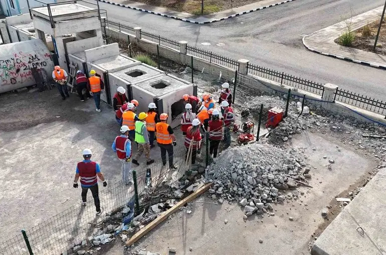 Öğretmenlere arama kurtarma eğitimi
