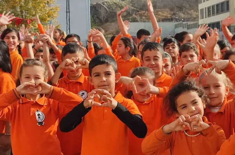 Okullarda ilk ara tatil başladı

