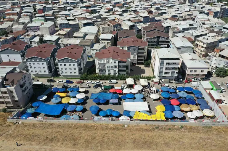 Osmangazi’de modern bir pazar alanı daha hizmete girdi
