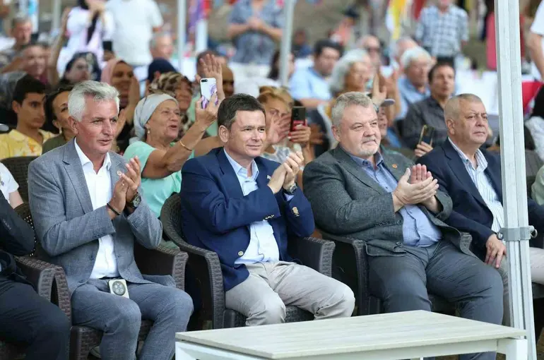 Osmangazi’nin siyah inciri festivalde görücüye çıktı

