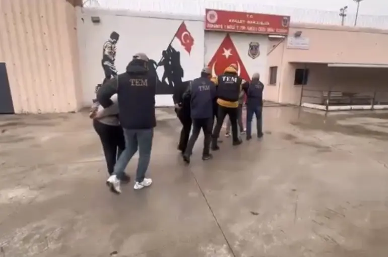 Osmaniye’de DEAŞ operasyonu: 4 şüpheli tutuklandı
