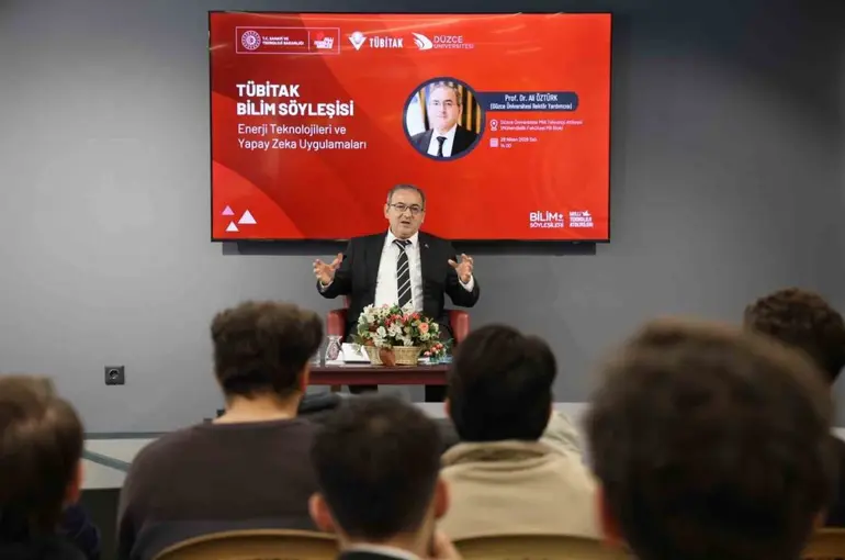 Öztürk "Yapay zeka her meslekte yeni bir dönem başlatıyor"
