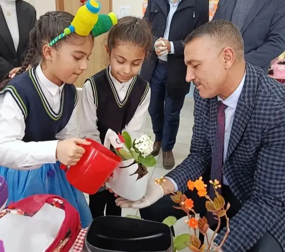 Patnos’ta geleceğin liderleri yeşil etkinlikte buluştu
