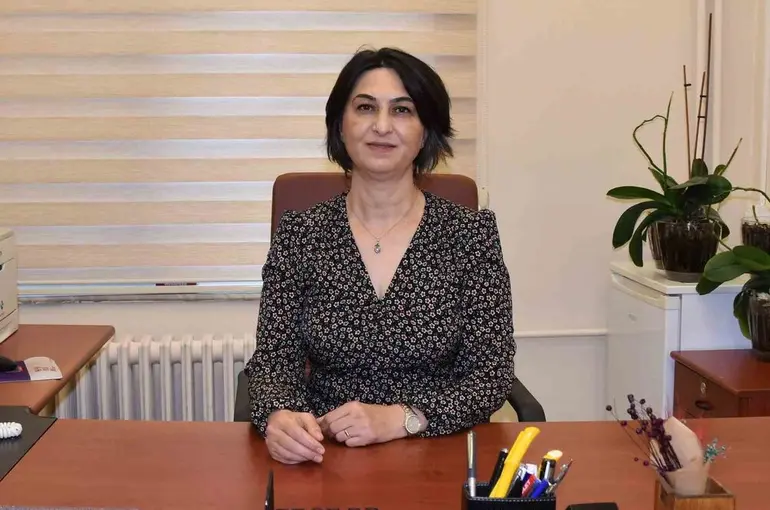 Prof. Dr. Kartal: "DSÖ, antibiyotik direncini ’Sessiz pandemi’ olarak tanımlıyor"
