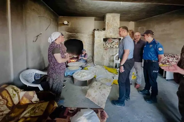Refahiye Kaymakamı Taşkıran köy ve mezraları ziyaret etti
