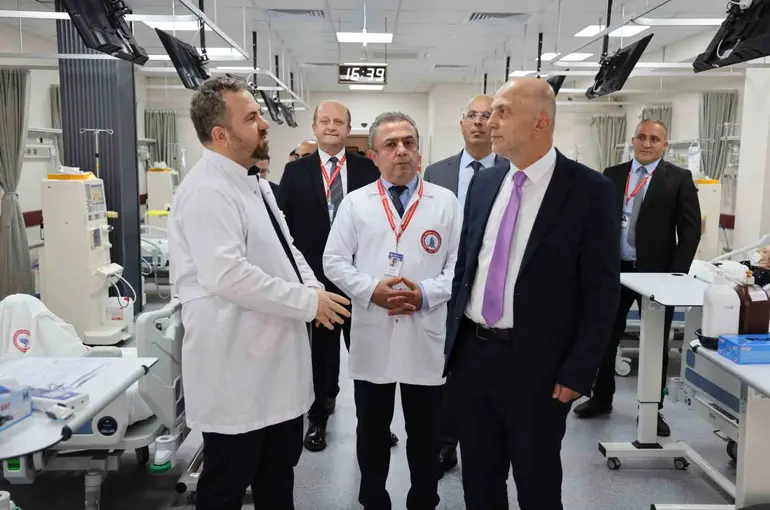 Rektör Ulusoy’dan BEUN Hastanesine Ziyaret
