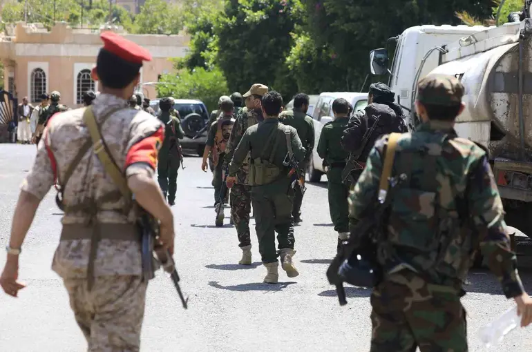 Reuters: "Çin, Suudi Arabistan’ın çağrısı üzerine İran’dan Husiler’in kontrol altına alınması için yardım istedi"
