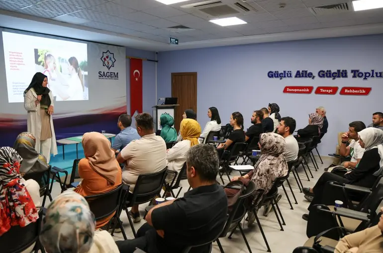 SAGEM’den okula uyum semineri