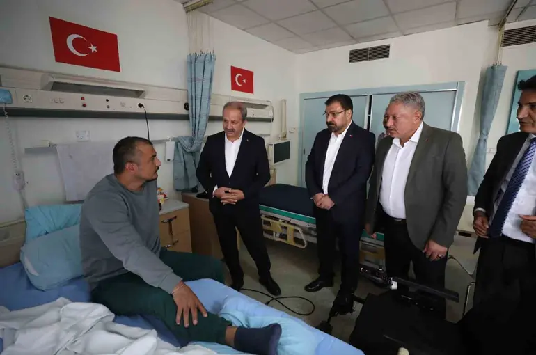 Sağlık-Sen’den gazilere ziyaret
