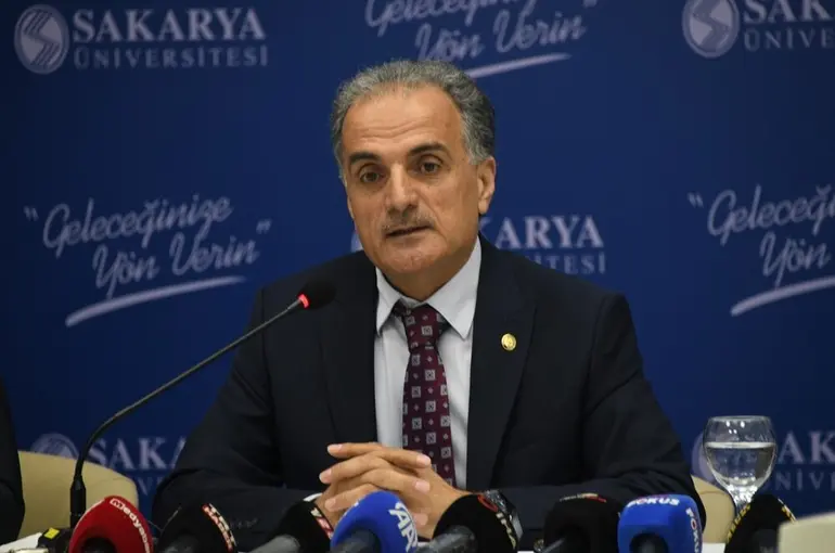 Sakarya Üniversitesi’nde ‘hedef ilk 10’

