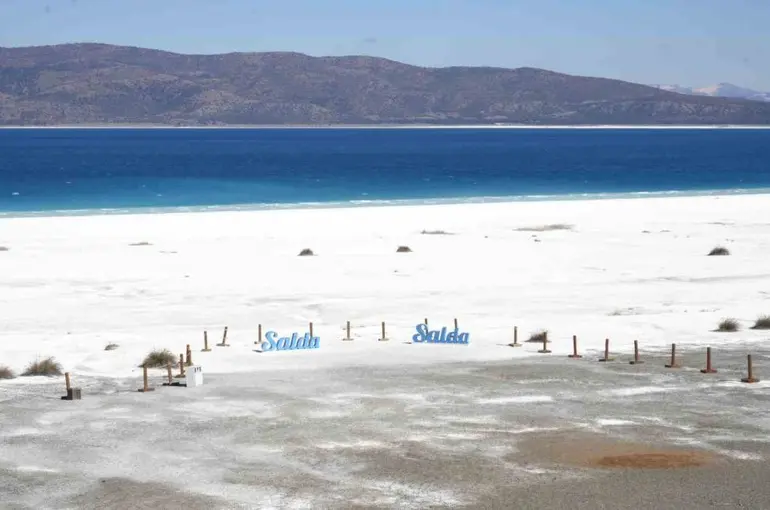 Salda Gölü’nde su seviyesi yükseldi
