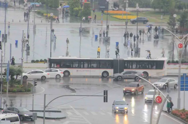 Samsun trafiğine bir yılda 36 bin yeni araç
