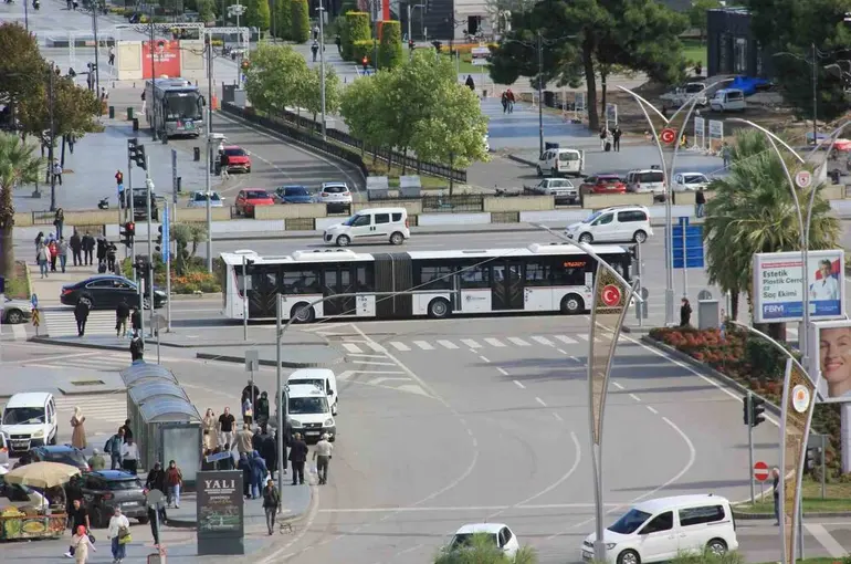 Samsun’da trafiğe kayıtlı araç sayısı 526 bini geçti
