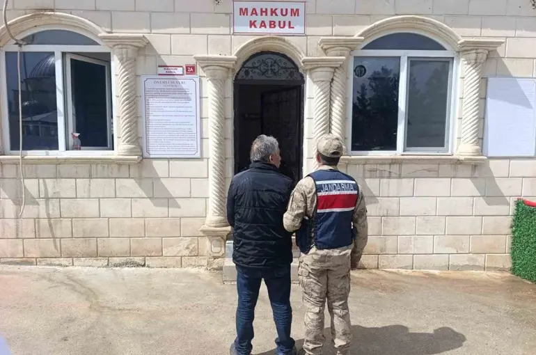 Şanlıurfa’da aranan 2 şahıs yakalandı
