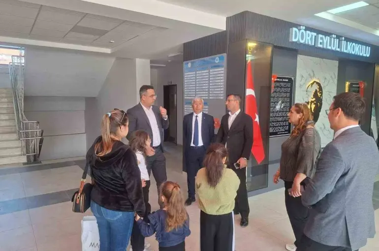 Sarıgöl’de Kaymakam Dalak öğrencilerle bir araya geldi
