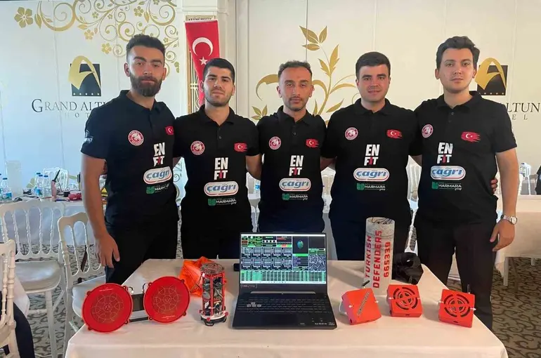 SAÜ takımı uydu yarışmasında 3’üncü oldu
