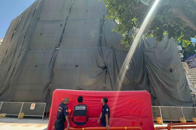 Şehir şehir dolaşıp intihar girişiminde bulunan şahıs, Marmaris’te ortaya çıktı
