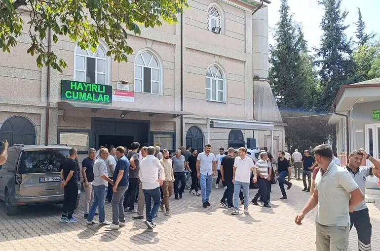 Şehit Aydemir için gıyabi cenaze namazı
