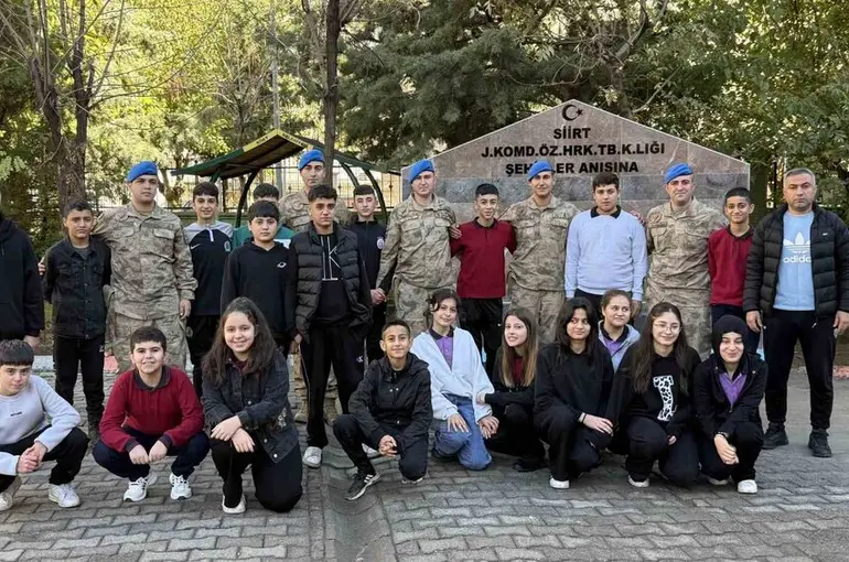 Şehitler çeşmesi, Siirt Jandarma Komando Özel Harekat Tabur Komutanlığının onarmasıyla yeniden aktı
