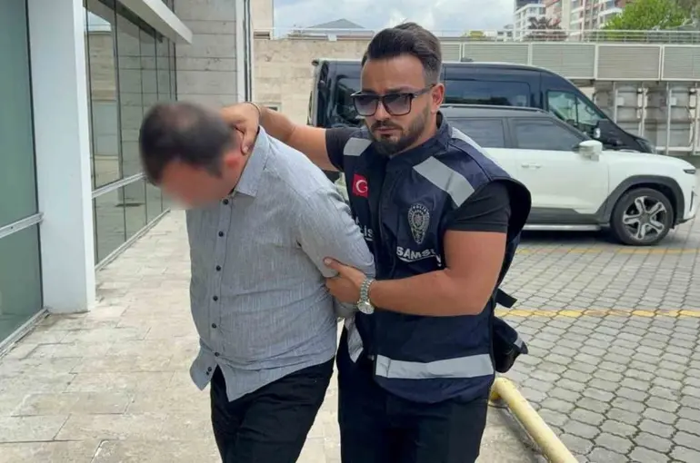 Semt pazarında elle tacize tutuklama
