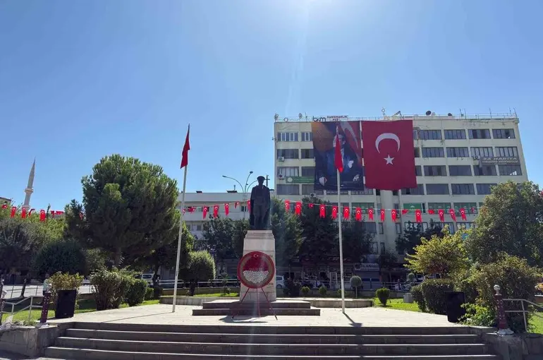 Siirt’in Şeref Günü kutlandı
