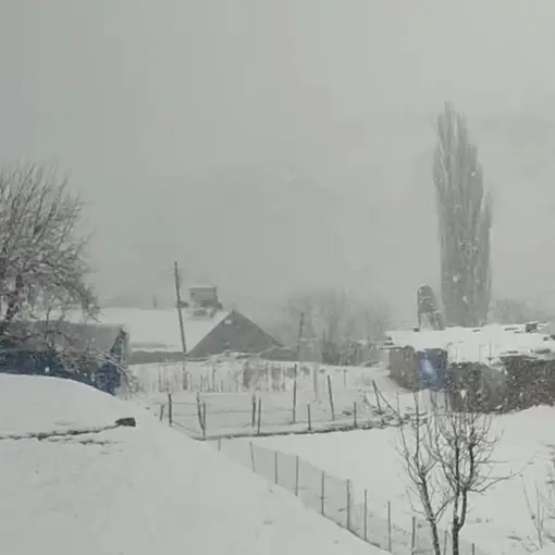 Siirt’te nisan ayında kar sürprizi
