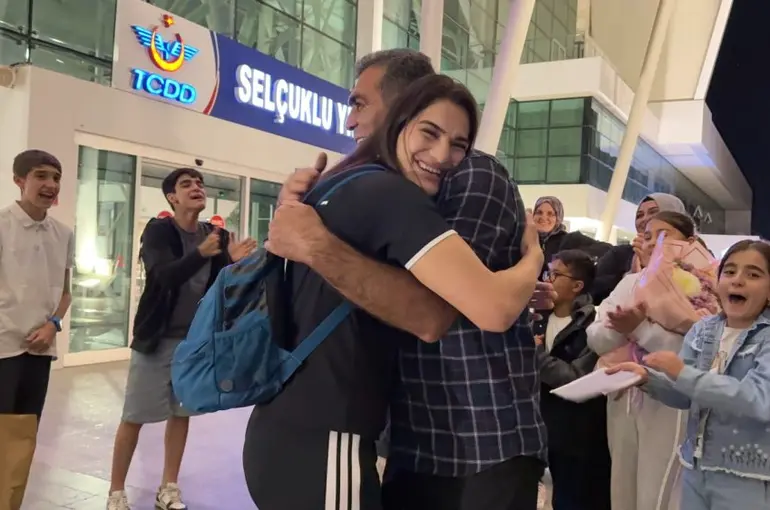Sinem Oruç Konya’da coşkuyla karşılandı