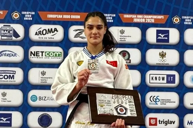Sinem Oruç’tan gurur veren bir başarı daha