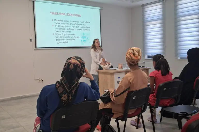 Sinop’ta anne adaylarına "Gebe Okulu" eğitimi
