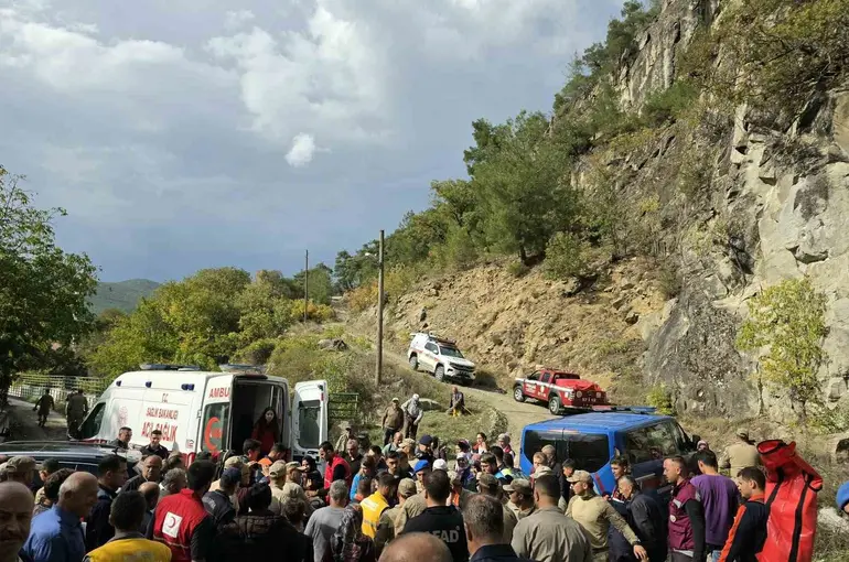 Sinop’ta kayıp yaşlı kadın 2 gün sonra sağ olarak bulundu
