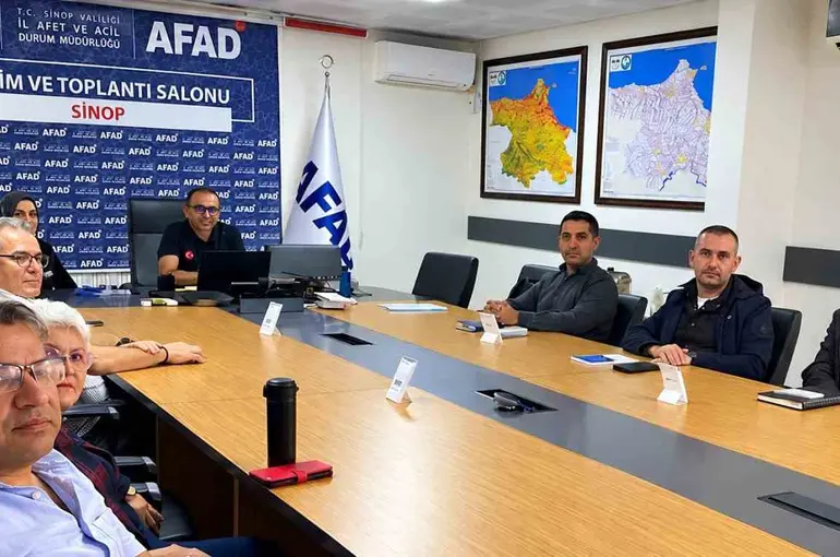 Sinop’ta sivil savunma uzman ve amir eğitimi
